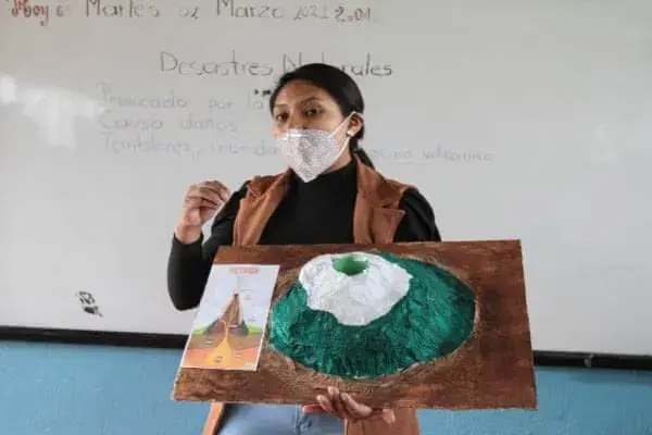 estudiantes de Sierra Y Amazonía