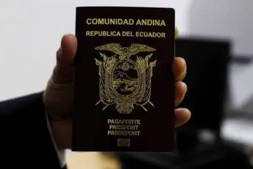 Cómo obtener o renovar el pasaporte en Ecuador