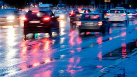 Consejos para una conducción segura en época de lluvias