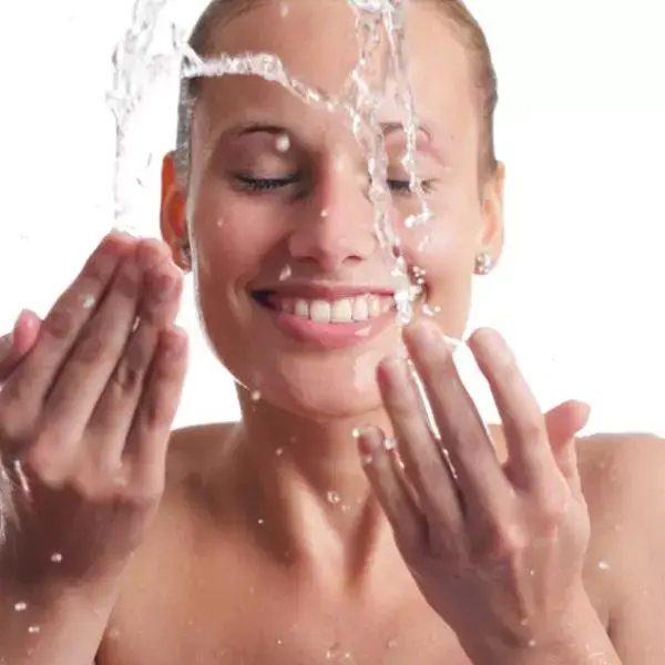 Beneficios del agua termal para la piel de tu rostro
