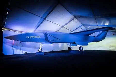 Así es el Boeing MQ-28, un "murciélago fantasma" de combate que vuela con inteligencia artificial